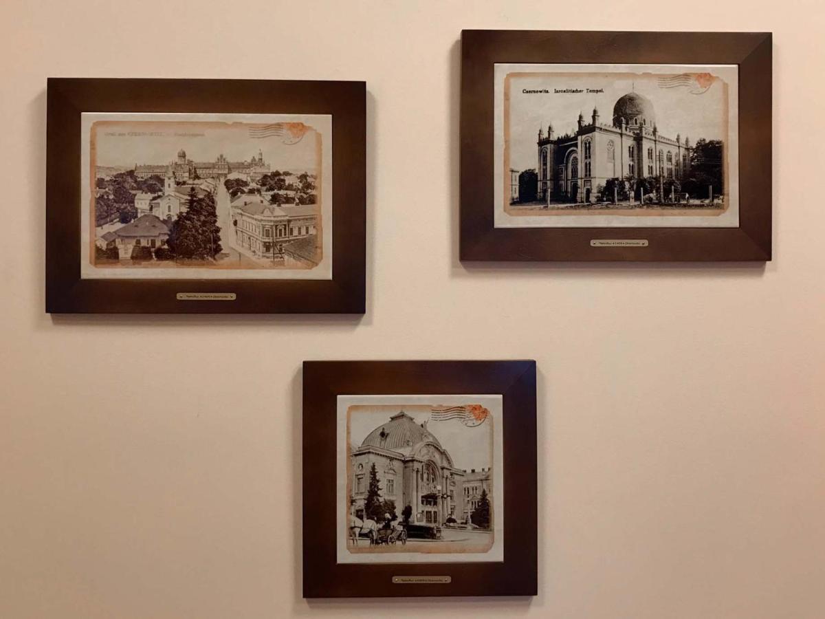 Family Apartment Near The University チェルニウツィー エクステリア 写真